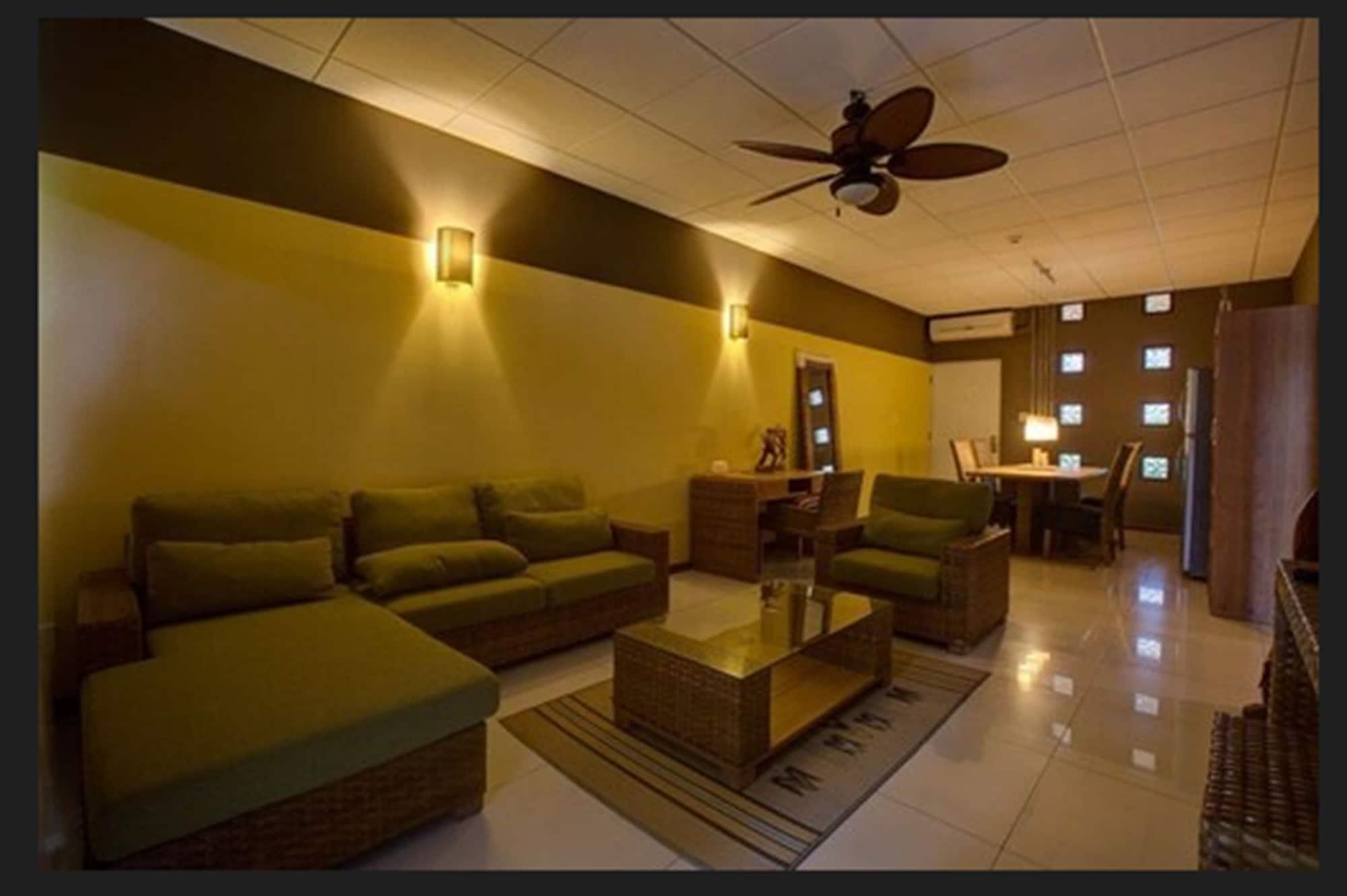 Jacana Amazon Wellness Resort باراماريبو المظهر الخارجي الصورة