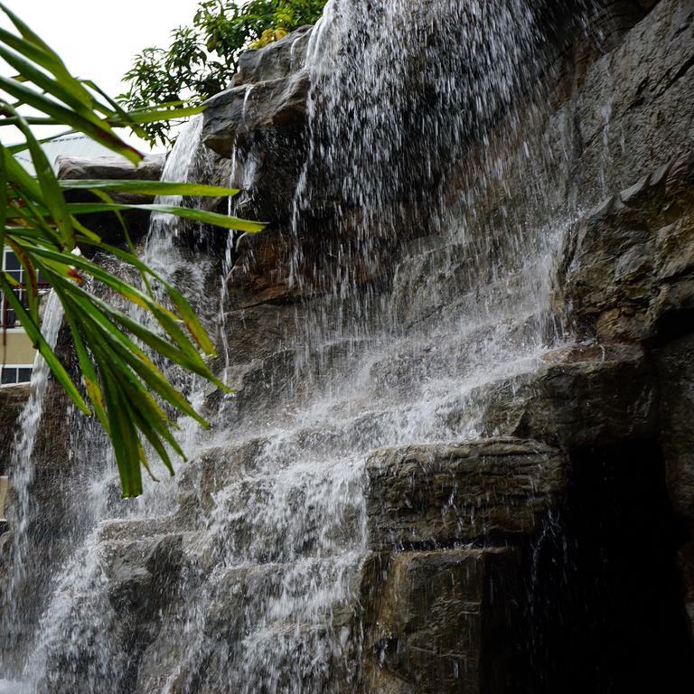 Jacana Amazon Wellness Resort باراماريبو المظهر الخارجي الصورة
